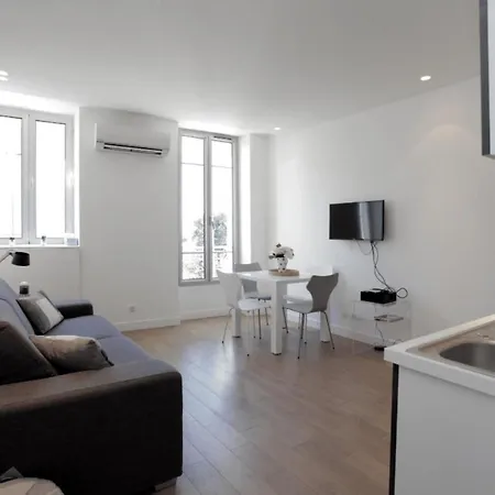 Appartement C004-cosy Proche La Croisette Et Le Suquet *